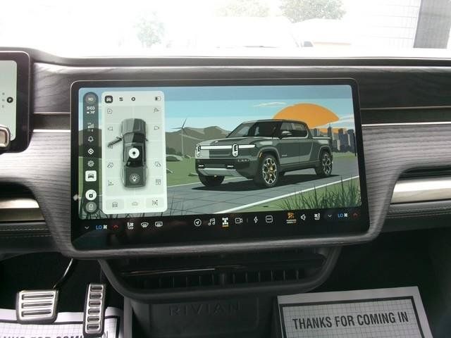 Used 2022 Rivian R1T Launch Edition AWD/4WD image 10