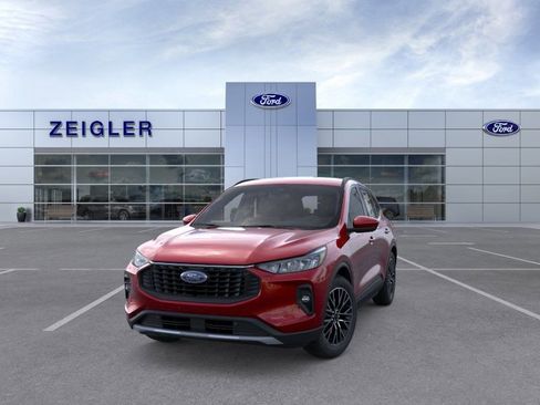 New 2025 Ford Escape SE FWD image 2