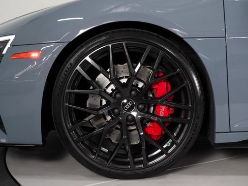 Used 2020 Audi R8 V10 AWD/4WD image 17