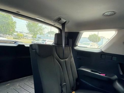 Used 2022 Hyundai Palisade SEL AWD/4WD image 11