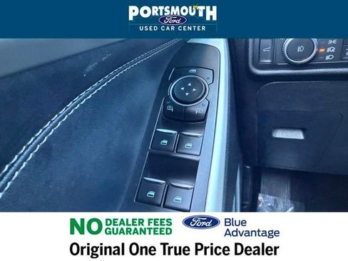 Certified 2022 Ford Explorer XLT w/ Equipment Group 202A image 23