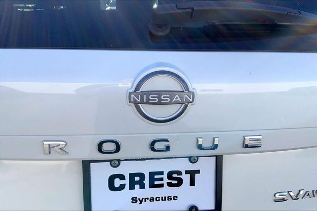 Used 2023 Nissan Rogue SV AWD/4WD image 29
