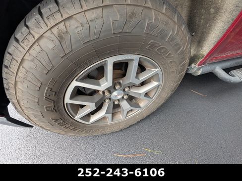 Used 2018 GMC Canyon All Terrain w/ All Terrain X Package AWD/4WD image 9