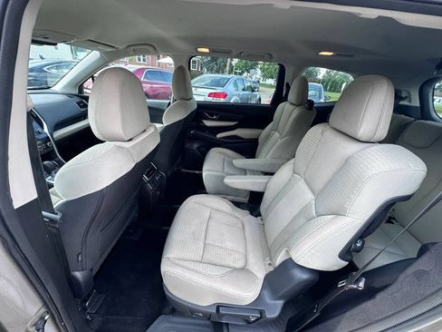 Used 2019 Subaru Ascent Premium w/ Popular Package #3 AWD/4WD image 9
