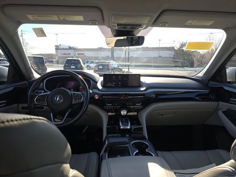 Used 2023 Acura MDX SH-AWD w/ Technology Package image 13