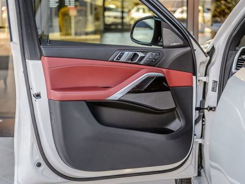 Used 2021 BMW X6 xDrive40i w/ M Sport Package image 50