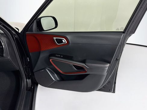 Used 2023 Kia Soul GT-Line w/ GT-Line Technology Package FWD image 25
