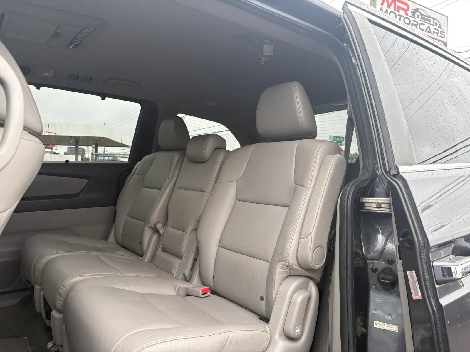 Used 2017 Honda Odyssey EX-L image 11