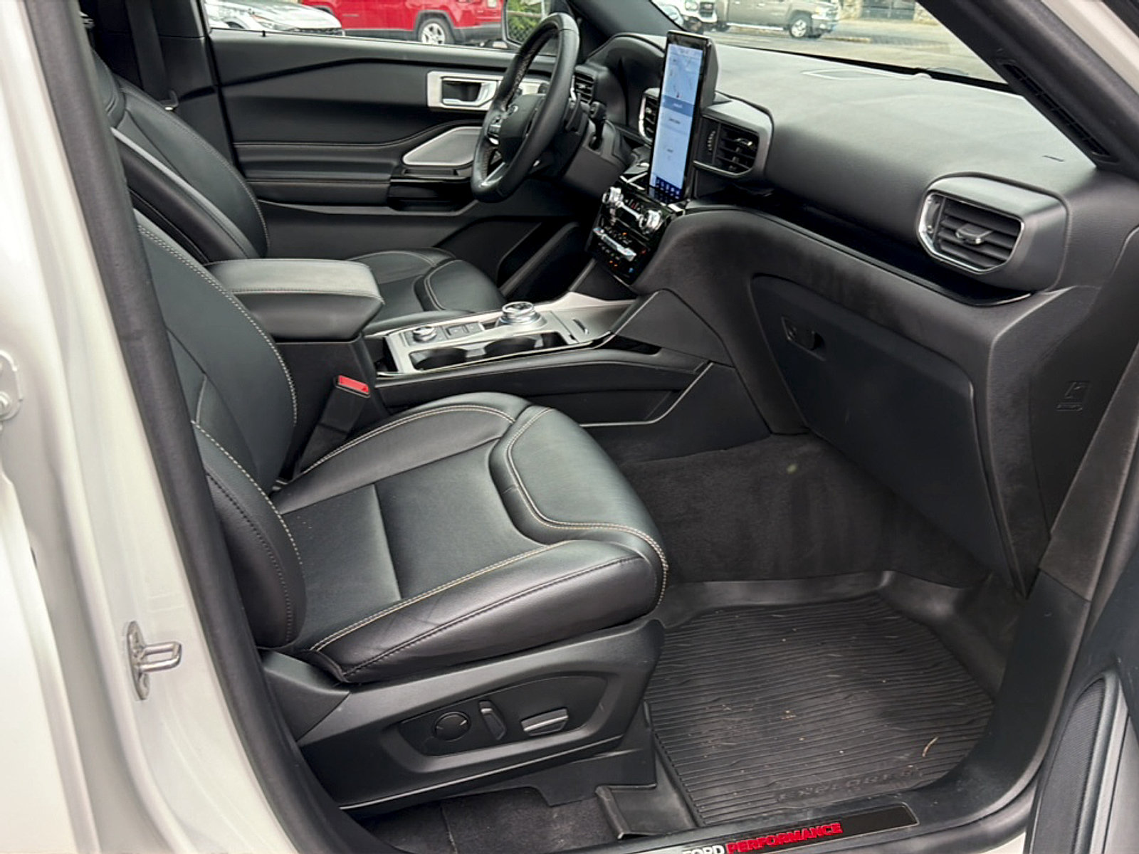 Used 2022 Ford Explorer ST w/ Equipment Group 401A AWD/4WD image 12