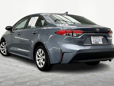 Used 2025 Toyota Corolla LE image 13