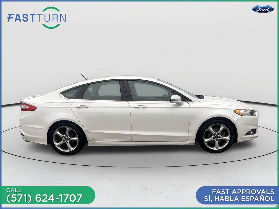 Used 2015 Ford Fusion SE w/ Equipment Group 201A FWD image 7