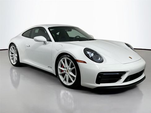 Certified 2023 Porsche 911 Carrera GTS w/ Premium Package RWD image 9