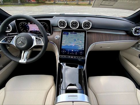 New 2026 Mercedes-Benz C 300 4MATIC Sedan image 5