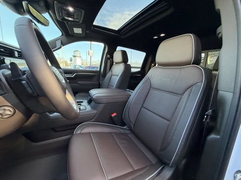 New 2026 GMC Sierra 1500 Denali image 10