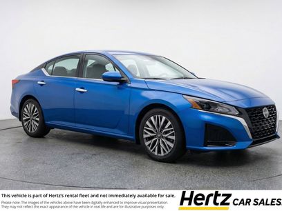 Used 2025 Nissan Altima 2.5 SV