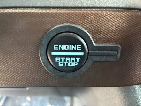 Used 2023 Ford Bronco Outer Banks image 34