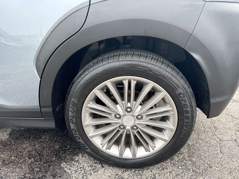 Used 2018 Hyundai Kona SEL FWD image 33