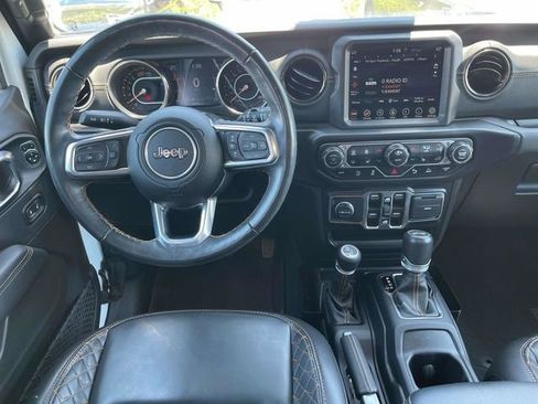 Used 2021 Jeep Wrangler Unlimited Sahara AWD/4WD image 15
