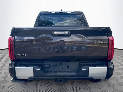 Used 2023 Toyota Tundra Limited w/ Power Package image 7