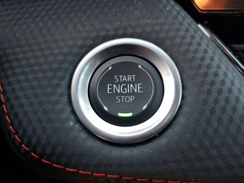 Used 2025 Chevrolet Equinox RS image 27