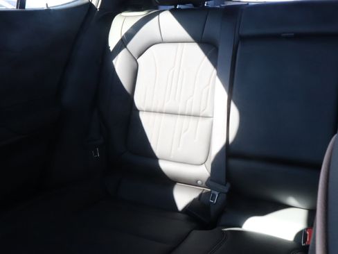 New 2026 Buick Envista Avenir image 13