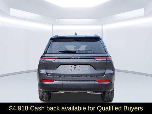 New 2026 Jeep Grand Cherokee Altitude AWD/4WD image 5
