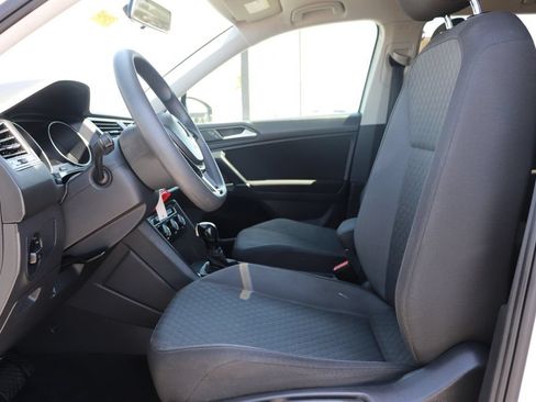Used 2020 Volkswagen Tiguan S FWD image 11