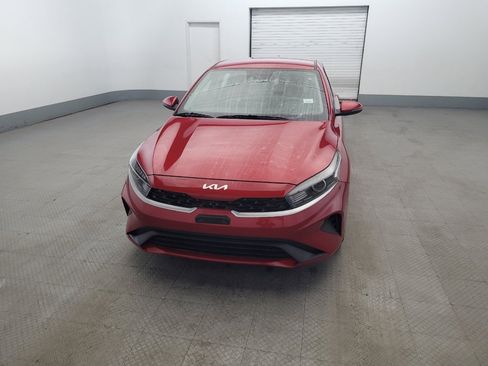 Used 2023 Kia Forte LXS w/ LXS Technology Package FWD image 15