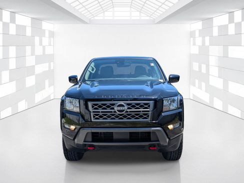 Certified 2022 Nissan Frontier SV AWD/4WD image 2