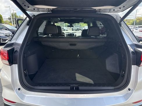 Used 2022 Chevrolet Equinox RS w/ RS Leather Package image 26