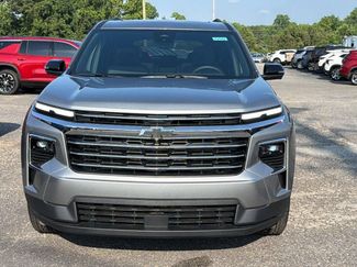 New 2026 Chevrolet Traverse LT w/ Sun and Wheel Package FWD video 2