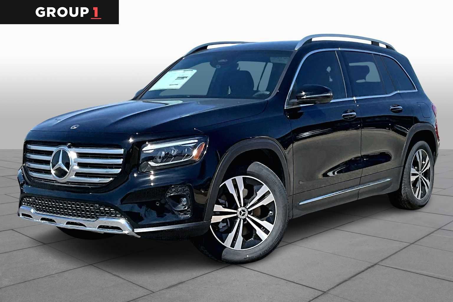 Used 2026 Mercedes-Benz GLB 250 image 1