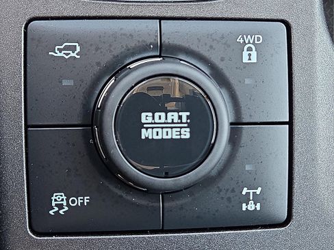 New 2025 Ford Bronco Sport Outer Banks w/ Sasquatch Outer Banks Package image 21