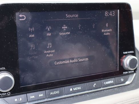 Used 2021 Nissan Rogue SV FWD image 8