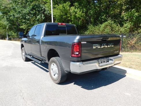 Used 2025 RAM 2500 Tradesman AWD/4WD image 9