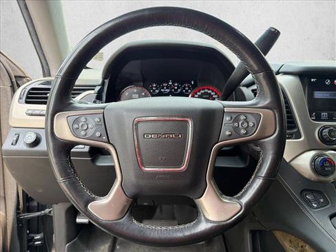 Used 2016 GMC Yukon XL Denali w/ Enhanced Security Package AWD/4WD image 14