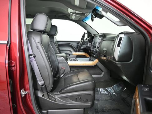Used 2017 Chevrolet Silverado 1500 LTZ w/ LTZ Plus Package AWD/4WD image 14