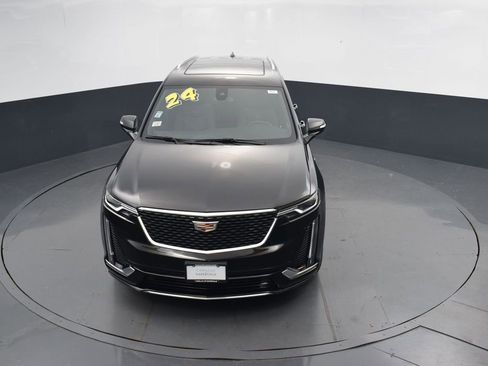 Used 2024 Cadillac XT6 Premium Luxury image 37
