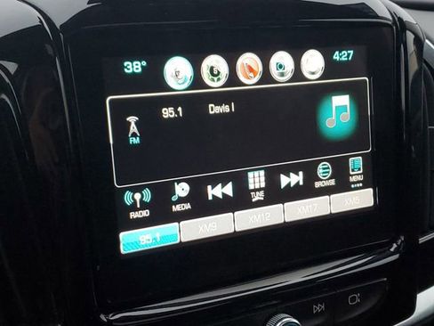 Used 2018 Chevrolet Traverse Premier w/ Driver Confidence II Package image 13