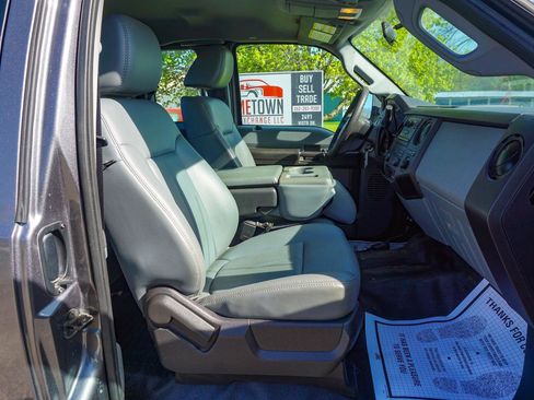 Used 2011 Ford F250 XL AWD/4WD image 21