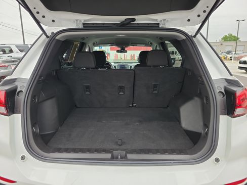 Used 2022 Chevrolet Equinox LT FWD image 7