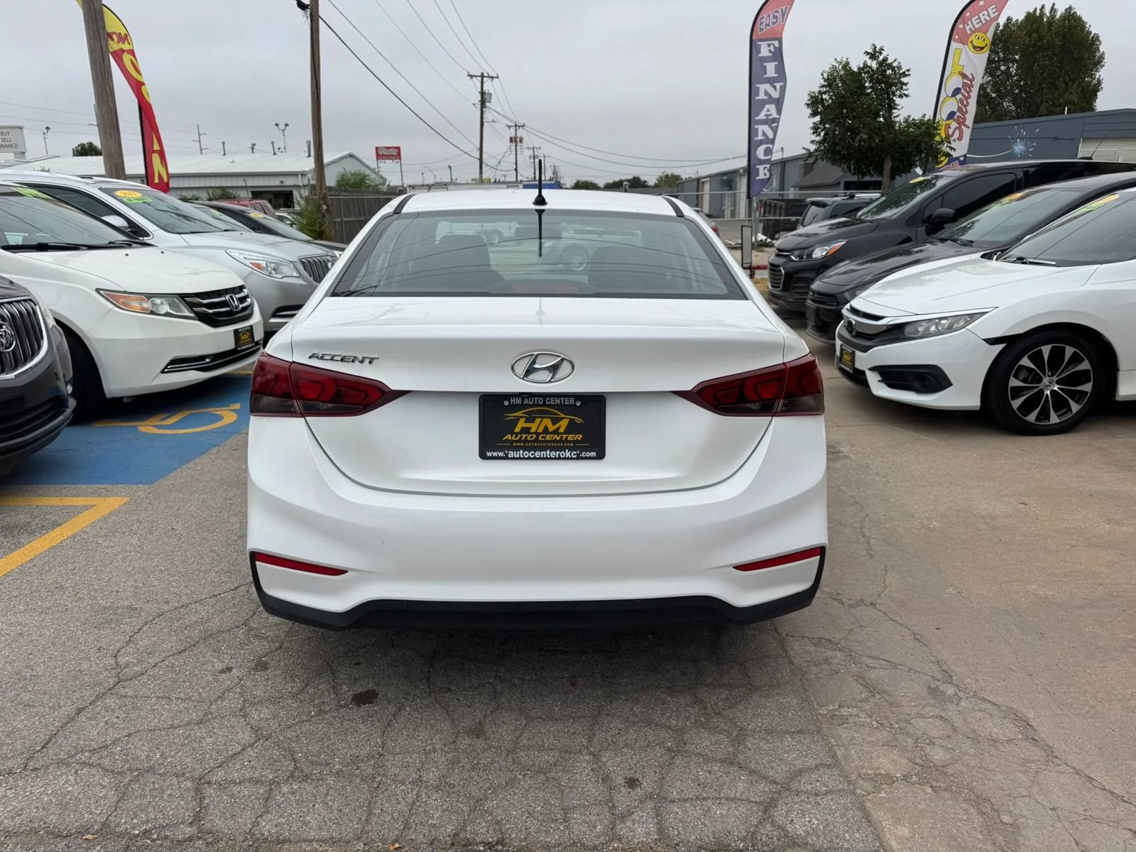 Used 2020 Hyundai Accent SE FWD image 22