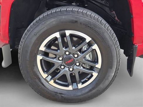 Used 2024 Toyota Tacoma TRD Sport image 22
