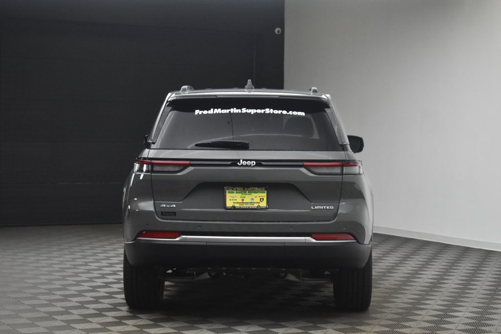 New 2027 Jeep Grand Cherokee Limited AWD/4WD image 10
