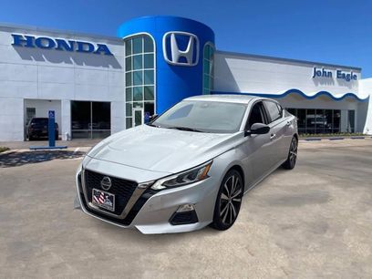Used 2022 Nissan Altima 2.5 SR