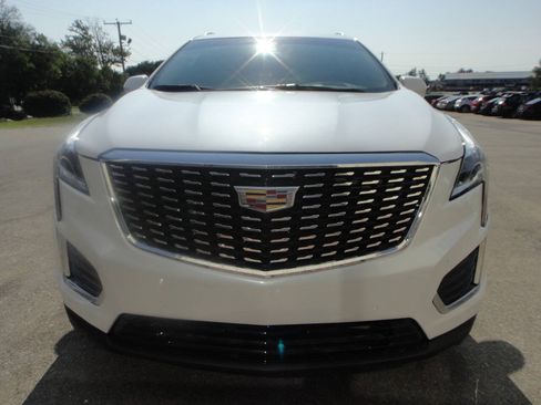 Used 2018 Cadillac XT5 Platinum AWD/4WD image 2