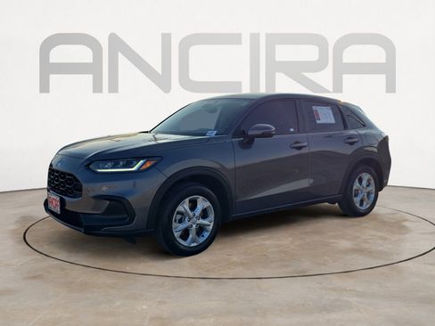 Used 2025 Honda HR-V LX image 6