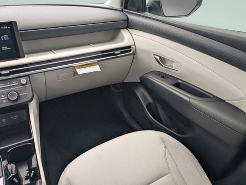 New 2026 Hyundai Tucson SE FWD image 19