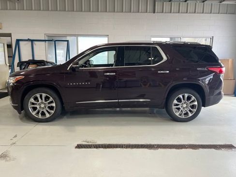 Used 2018 Chevrolet Traverse Premier AWD/4WD image 3