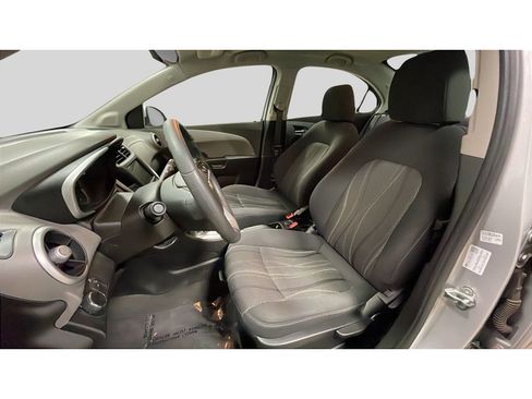Used 2019 Chevrolet Sonic LT image 11